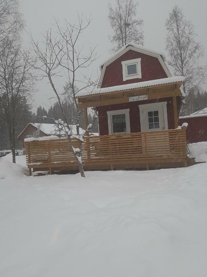 Hyttingsfabodstugor Borlänge Exterior foto